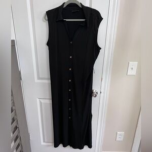 Nina Leonard Black Buttoned Sheath Maxi Dress